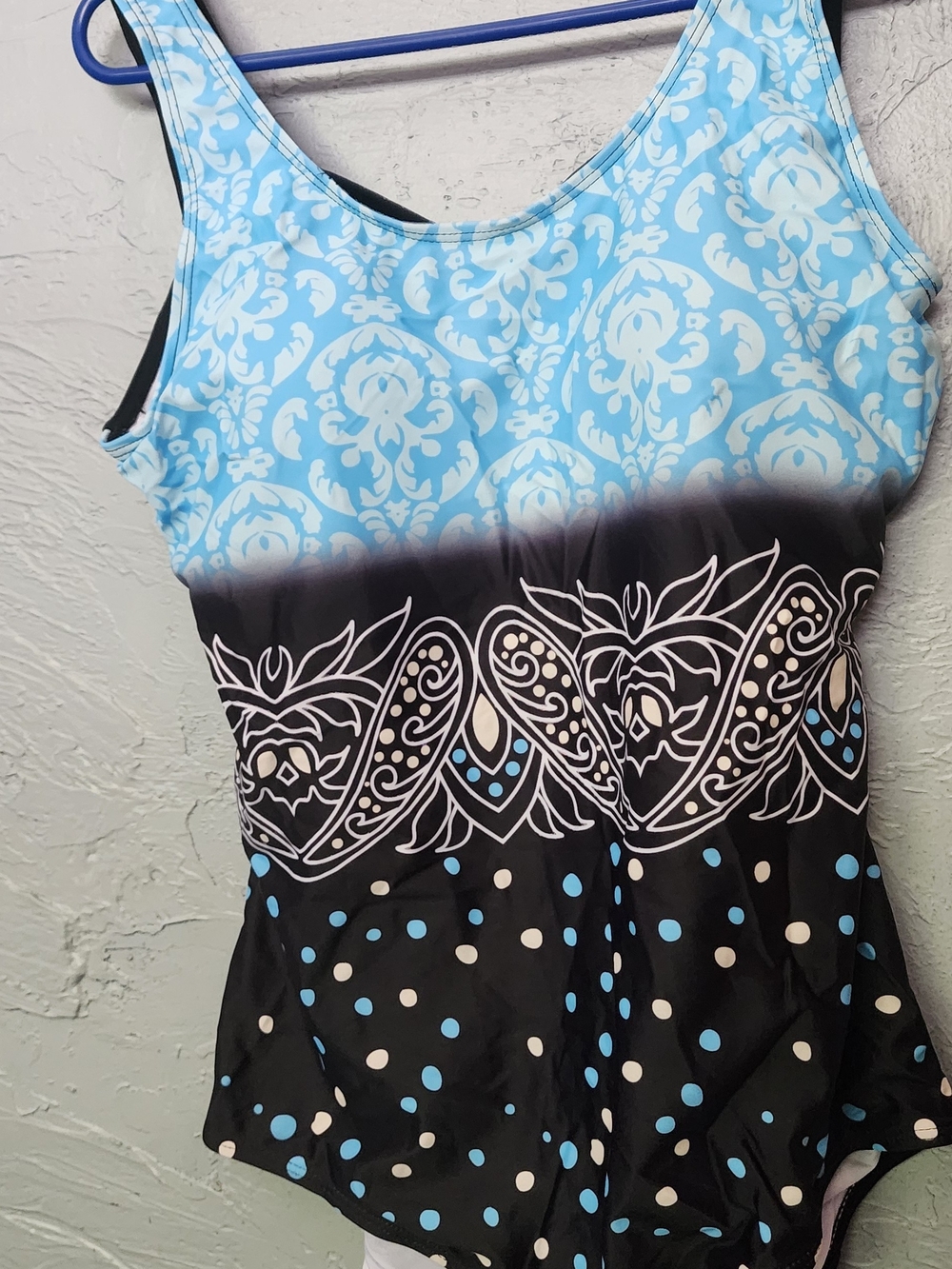 Women’s Blue and Black Patterned One-Piece Swimsuit Sz Xlg